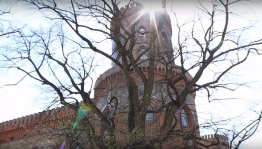 Znajdź wiosnę u stóp Pałacu Księżnej Marianny Orańskiej [VIDEO]